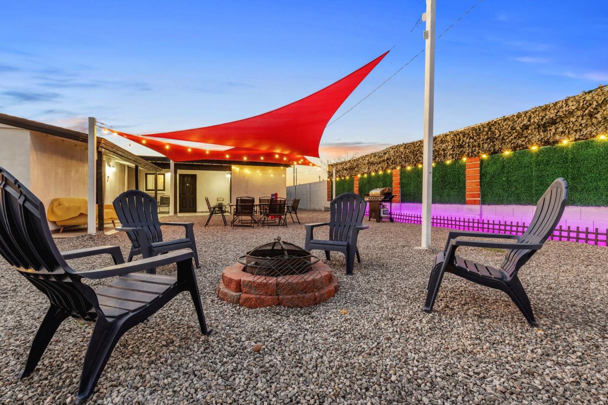 Phoenix Retreat - 1 Bedroom King Suite With 2 Smart Tvs - 10 Min From Airp - Unit B 外观 照片